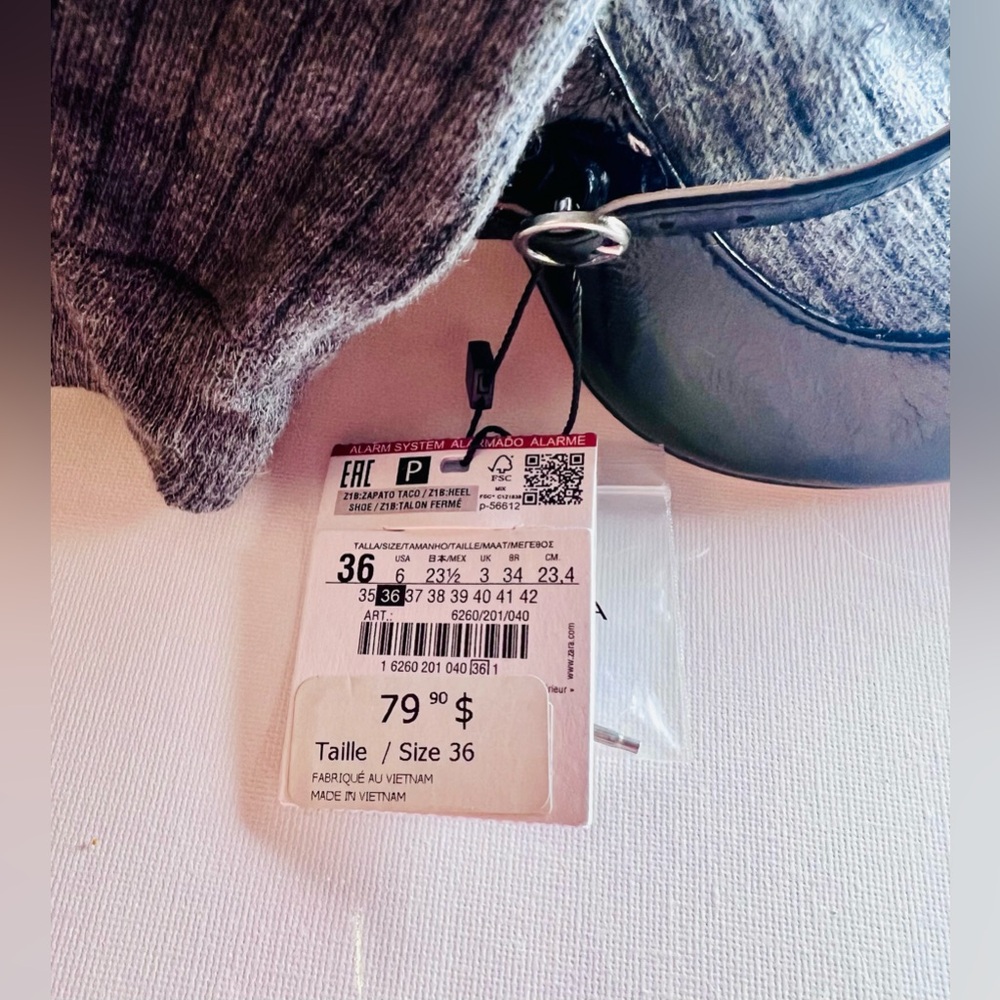 New with Tag Zara High Heel Stilletoes Sock Style Court Sock Shoes Black Sz 6👠 - Picture 3 of 9